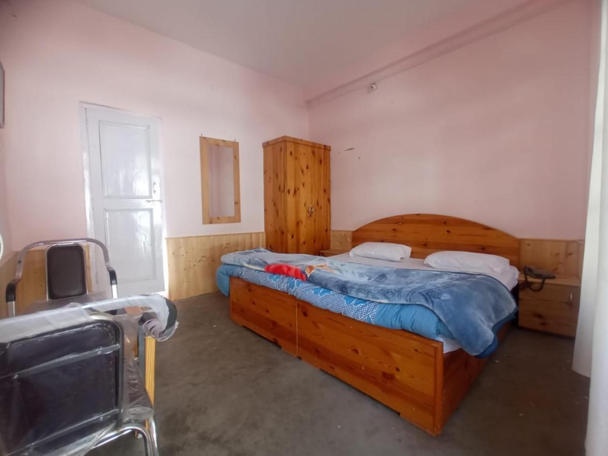 Snow Oak Guest House Kasol Extérieur photo