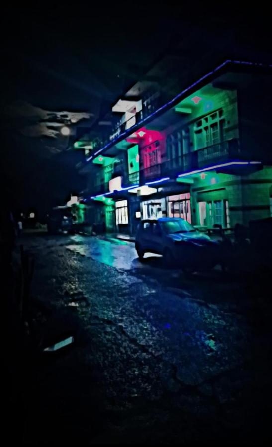 Snow Oak Guest House Kasol Extérieur photo